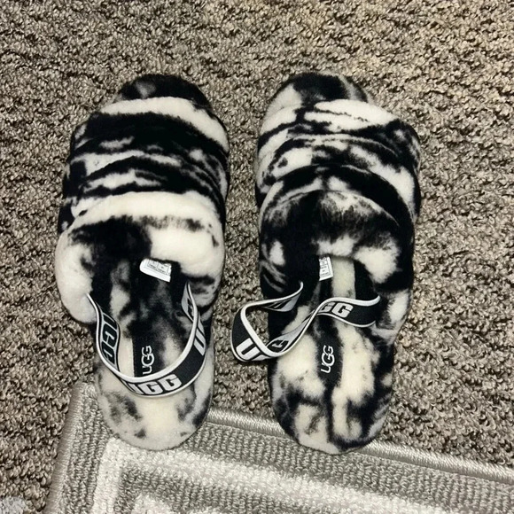 UGG Shoes - Ugg slides